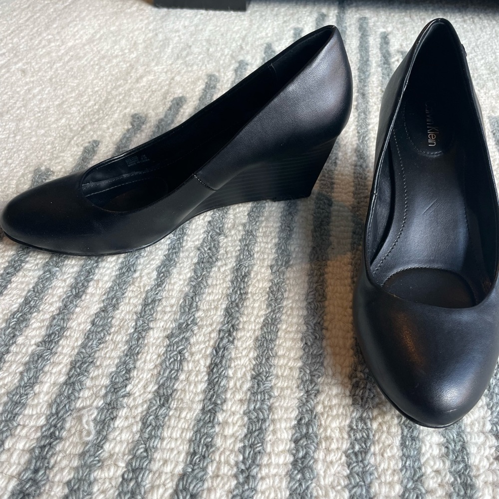 Calvin Klein Black Saxton Wedge